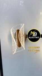 Applique Murale LED Dorée à Diffuseur Courbé – Image 5